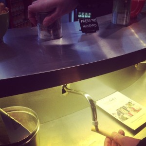 "Press the Mustard", chez Fallot à Dijon. © Jondi