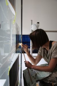 Vernissage de l’exposition « Le vert ne doit pas rester vert mais devenir bleu » de Clara Cornu