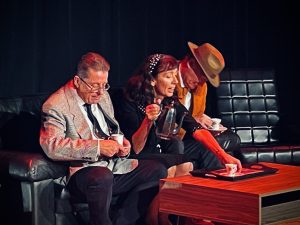 Théâtre – « La métamorphose des ramasse-miettes »
