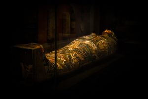 [Remue-Méninges] Momies ! Histoire des corps conservés