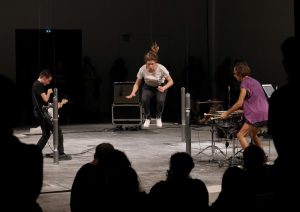 Festival Souffle – Concert De haut en bas, de bas en haut et latéralement, Nina Garcia