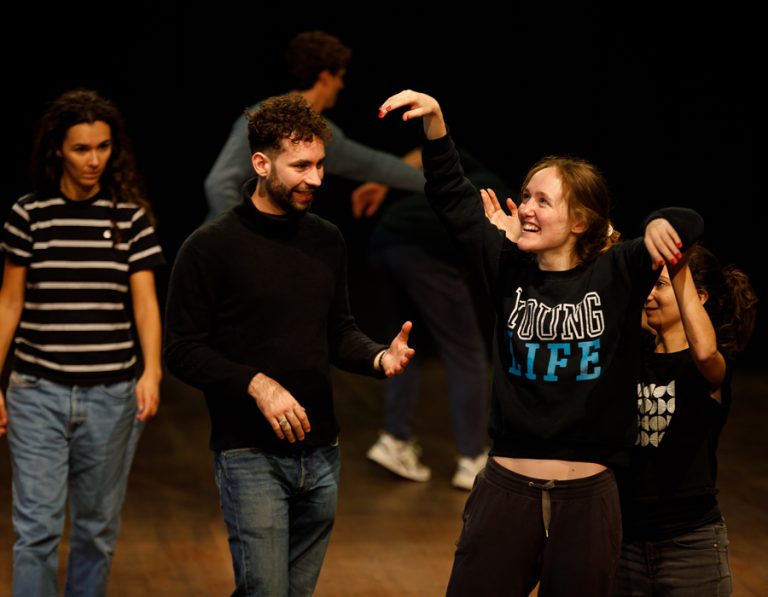 Théâtre en mai – Spectacle – Illusions