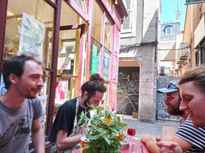 L&rsquo;Engeance – Repas de soutien au Collectif 7