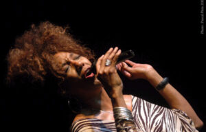 Joniece Jamison et la Chorale Albasso