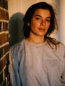 Manon Bril – Rodage en mode tranquille