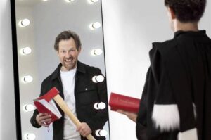 Spectacle – Sébastien Wust dans « Maître, vous avez la parole »