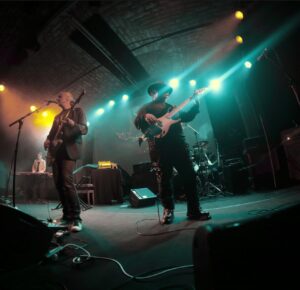 Concert de Three Birds Whisper