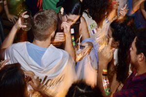 Parlana Experience – Tropical Party
