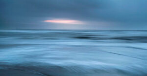 Vernissage de l’exposition photographique « Übergangenes_Meerhimmelland » de Manfred Koch