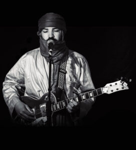 Sidi en concert – Blues Touareg