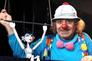 Cirque de marionnettes