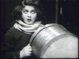 Ciné-concert « La Jeune fille au carton à chapeau » accompagné par le Quartet Kassap